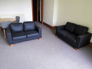 2 bedroom flat to rent Manchester, M14 6AY