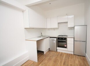 2 bedroom flat to rent Stoke Newington, N7 6QR