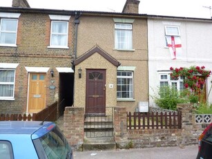 2 bedroom terraced house to rent Watford, WD19 4AJ