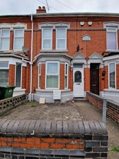 3 Bed Terraced House, Tunnel Hill, WR3