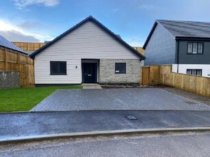 3 Bedroom Detached Bungalow For Sale In Parc Brynygroes, Ystradgynlais