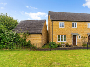 3 bedroom property for sale in Castle Nurseries, Chipping Campden, GL55