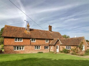 4 Bedroom Detached House For Sale In Tonbridge, Kent