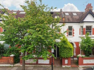 , Colwith Road, Hammersmith, 3 Bedroom Apartment