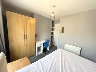 Room in a Shared House, Belgrave Road, PL4