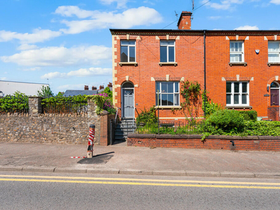 4 bedroom semi-detached house for sale in Cardiff Road, Llandaff, CF5