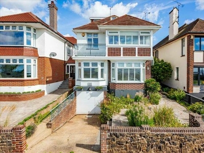 4 bedroom detached house for sale Hadleigh, SS9 2RB