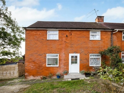 3 bedroom semi-detached house for sale in St. Mary Street, Winchester, Hampshire, SO22