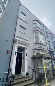 Flat for sale in Flat 4, Victoria Street, Tenby SA70