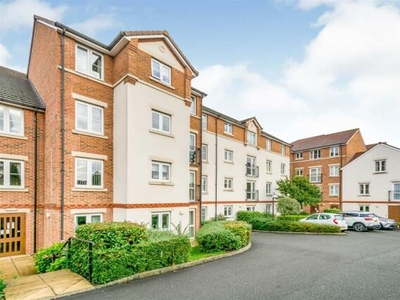 2 Bedroom Apartment For Sale In Rushden, Northamptonshire