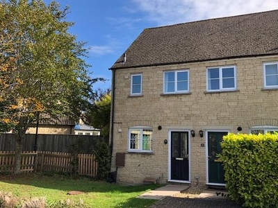 End terrace house to rent in Swansfield, Lechlade GL7