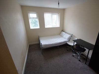 Flat to rent in Flat (A) Room 1, 178 Foleshill Road CV1