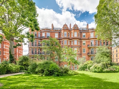 Penthouse for sale in Barkston Gardens, Earl's Court, London SW5