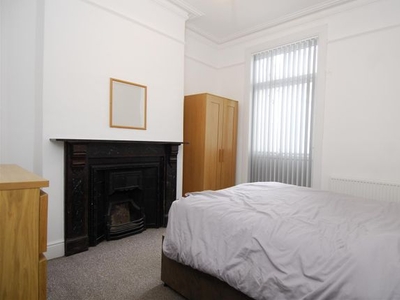 Property to rent in Bedford Park, Plymouth PL4