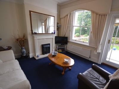 Room to rent in Victoria Park Road, St Leonards, Exeter EX2