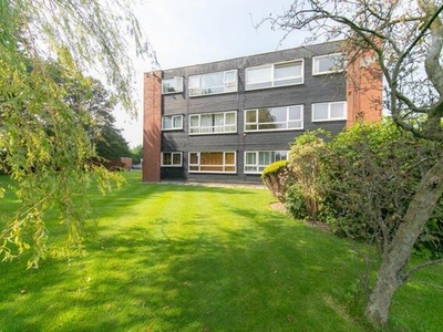 1 Bedroom Flat For Sale In Chester Avenue, Poulton-le-fylde