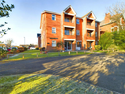 2 Bedroom Apartment For Sale In 159 St. Annes Road East, Lytham St. Annes