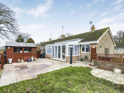 2 Bedroom Bungalow For Sale In Wantage