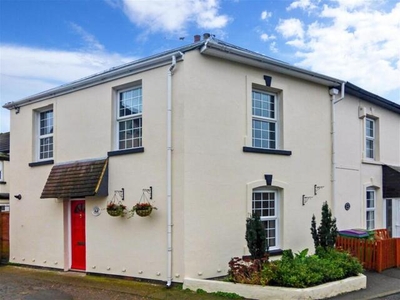 2 Bedroom End Of Terrace House For Sale In Cheriton, Folkestone