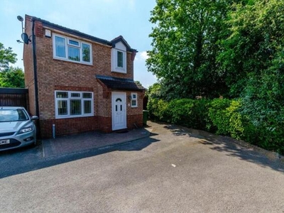 3 Bedroom Detached House For Sale In Wednesbury, West Midlands