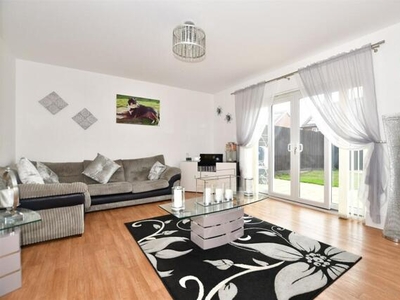 3 Bedroom End Of Terrace House For Sale In Halling, Rochester