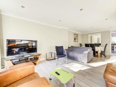 3 Bedroom House For Rent In Maida Vale, London