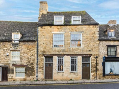 3 Bedroom House For Sale In Oundle, Northamptonshire