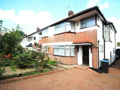3 Bedroom House For Sale In Southgate