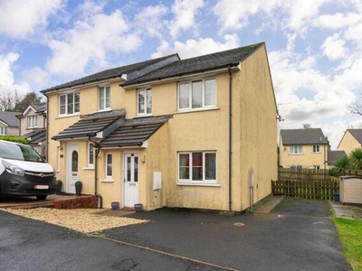 3 Bedroom Semi-detached House For Sale In Harcroft Meadow