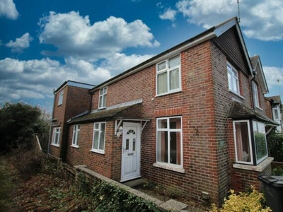 3 Bedroom Semi-detached House For Sale In Hindhead, Surrey