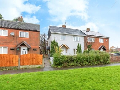 3 Bedroom Semi-detached House For Sale In Tamworth, Warwickshire