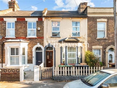 3 Bedroom Terraced House For Sale In Seven Sisters, London