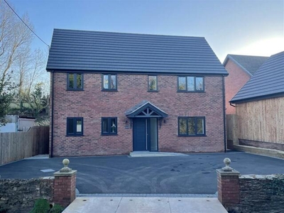 4 Bedroom Detached House For Sale In North Newton