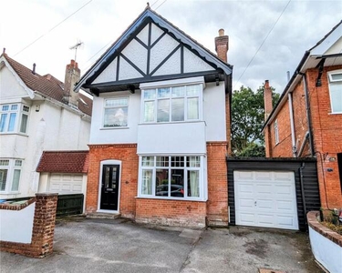 4 Bedroom Detached House For Sale In Poole