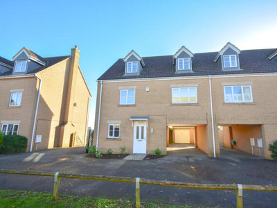4 Bedroom Link Detached House For Sale In Collyweston