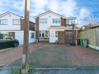 4 Bedroom Link Detached House For Sale In Solihull, West Midlands