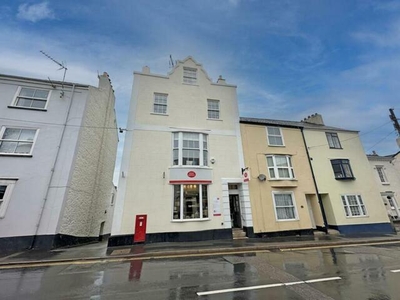 4 Bedroom Town House For Sale In Newton Abbott, United Kingdom