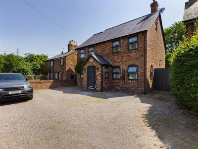 5 Bedroom Detached House For Sale In Saughall