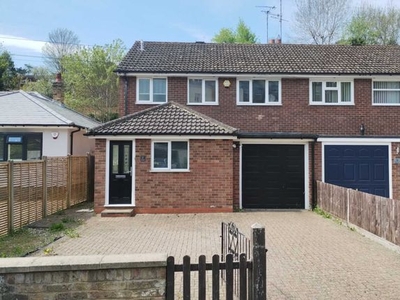 Semi-detached house for sale in Glendale, Boxmoor HP1