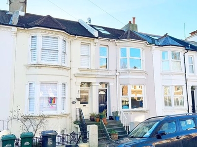 Terraced house for sale in Hythe Road, Brighton BN1
