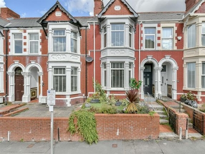 Terraced house for sale in Woodlands Road, Barry CF63