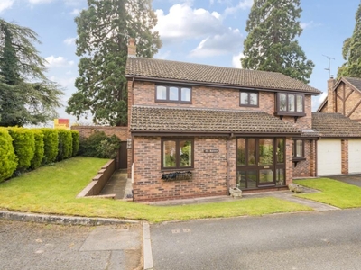4 Bed House For Sale in Leominster, Herefordshire, HR6 - 4949193