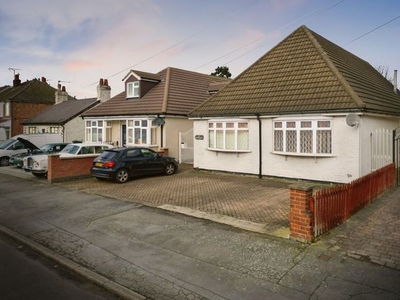 Detached bungalow for sale in Manor Road, Thurmaston LE4