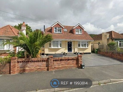 Detached house to rent in Coleridge Road, Portsmouth PO6