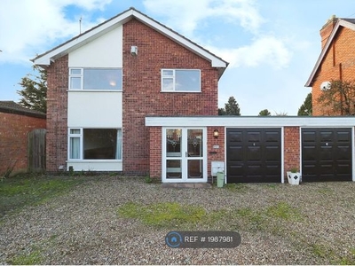 Detached house to rent in Fosseway, Syston LE7