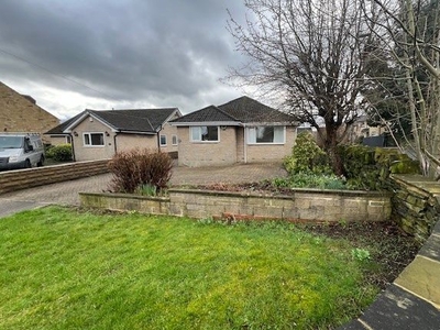Detached house to rent in Halifax Road, Liversedge, West Yorkshire WF15