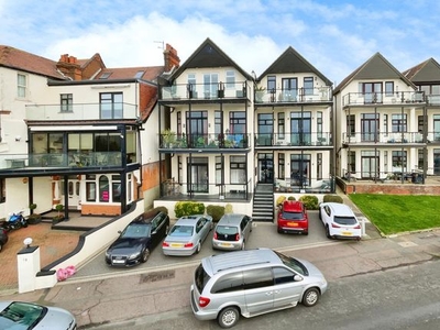 Flat for sale in The Leas, Westcliff-On-Sea SS0