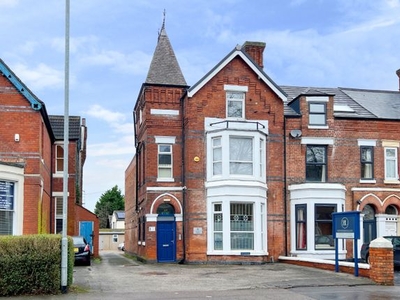 Flat to rent in 223 Branston Road, Burton-On-Trent, Staffordshire DE14