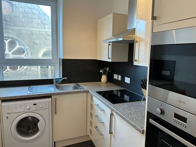 Flat to rent in Bon Accord Terrace, City Centre, Aberdeen AB11