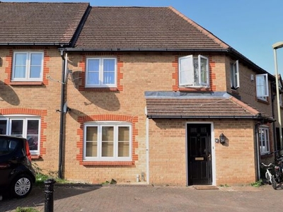 Flat to rent in Hubble Close, Headington, Oxford OX3